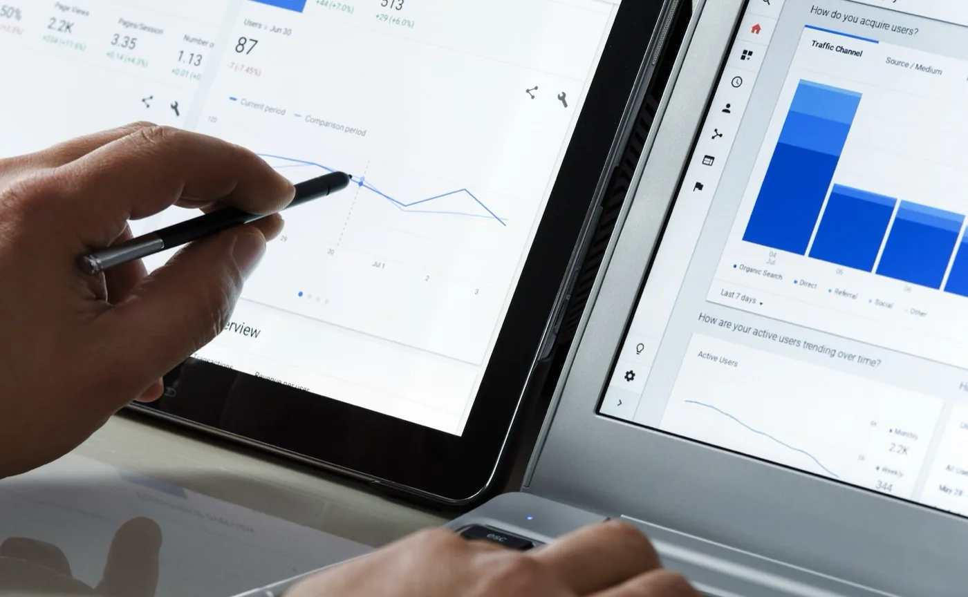 Halizona reviewing search performance for a client